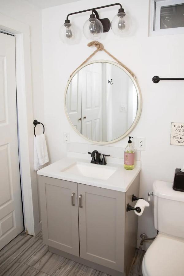 Villa Hot Tub Charming & Chic Mountain Gem On Sleepy Creek à Berkeley Springs Extérieur photo