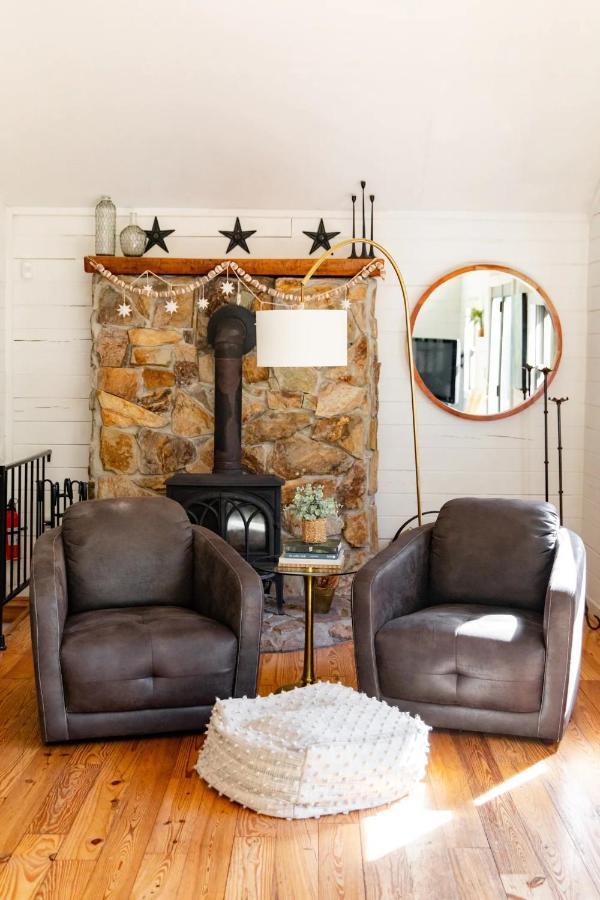 Villa Hot Tub Charming & Chic Mountain Gem On Sleepy Creek à Berkeley Springs Extérieur photo