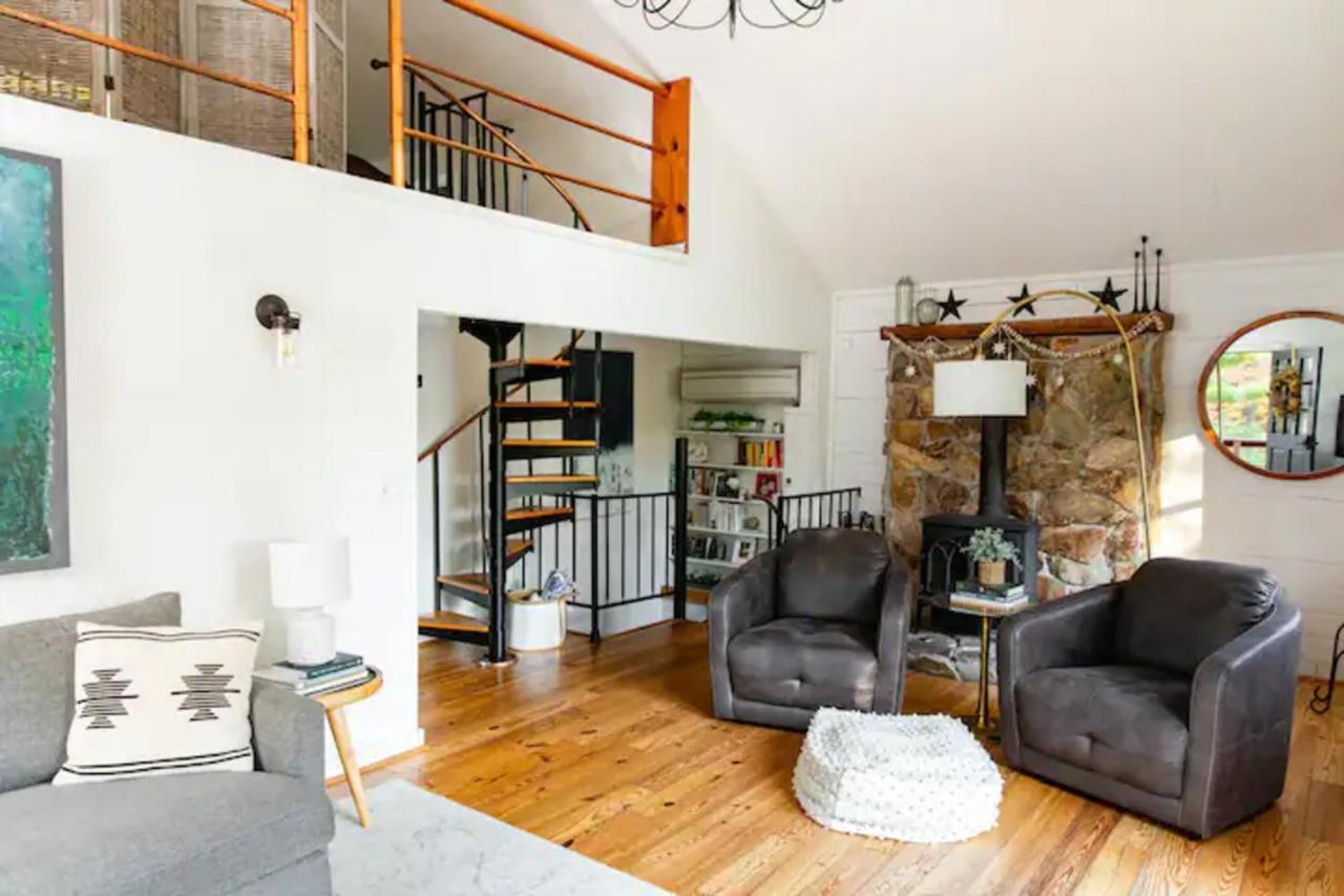 Villa Hot Tub Charming & Chic Mountain Gem On Sleepy Creek à Berkeley Springs Extérieur photo